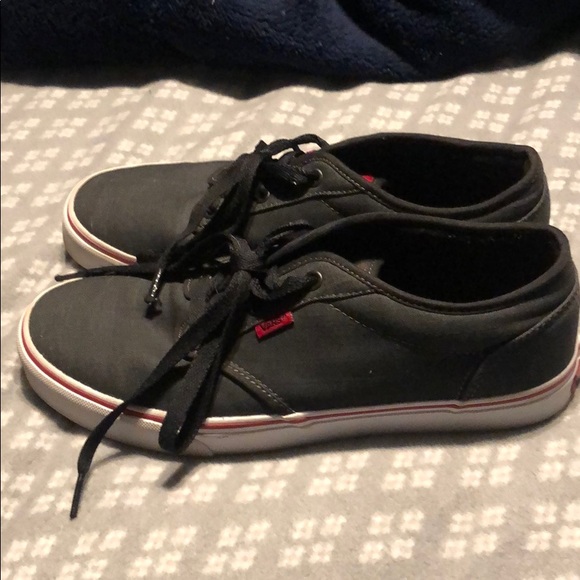 Vans - Picture 2 of 3